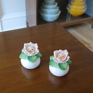 Rare Anthropomorphic Ceramic Salt and Pepper Shakers Japan